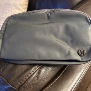 LULULEMON EVERYWHERE BELTBAG